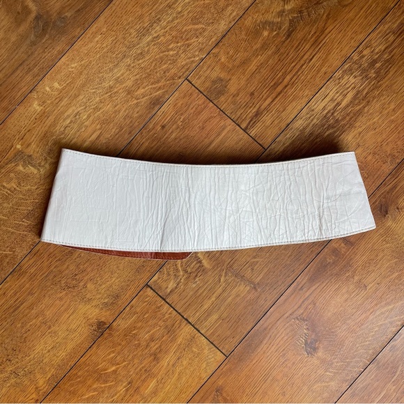 Vintage Apple ACC of NY Leather waist/hip belt - Picture 3 of 4